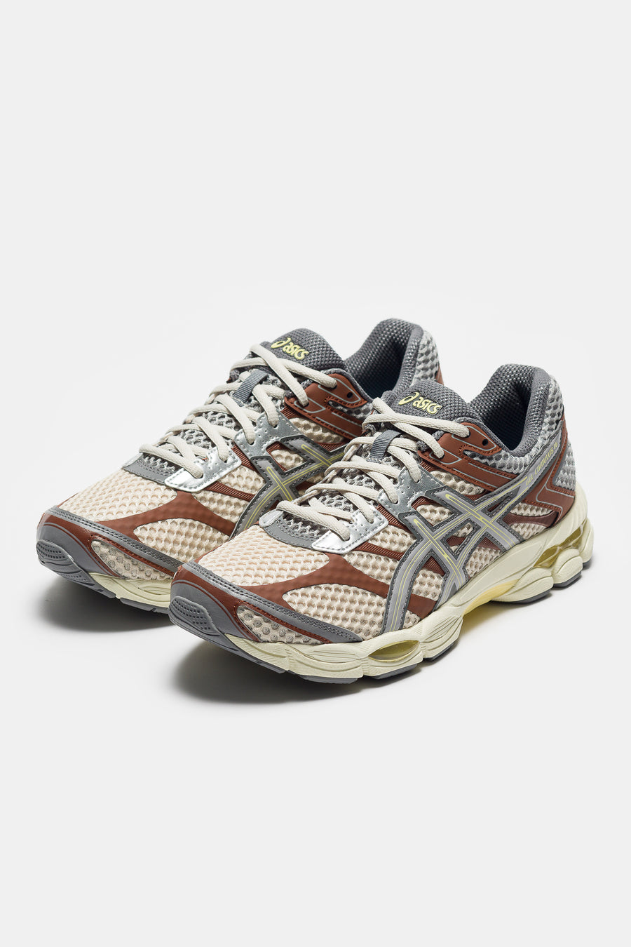 ASICS Emmi Gel-Cumulus 16 Sneaker in Beige/Grey - Notre