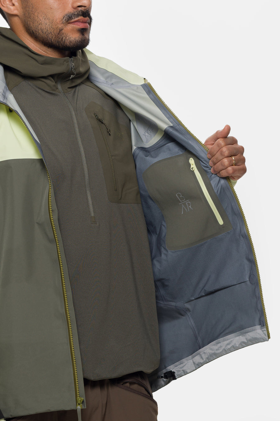 Arc'teryx Beta AR Jacket in Ray/Forage - Notre