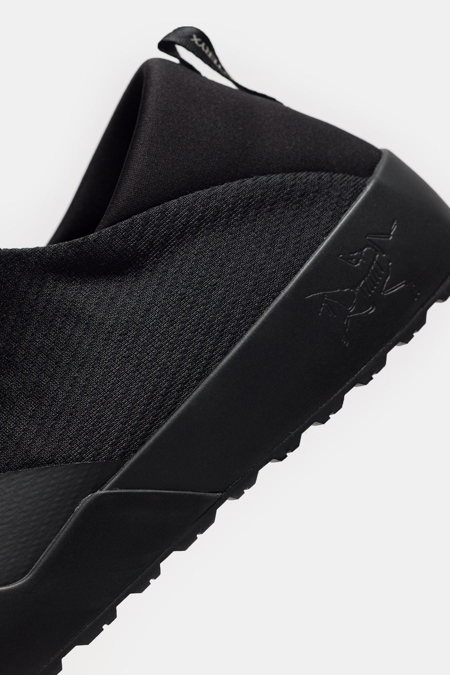 Arc'teryx Kragg Sneaker in Black/Black - Notre