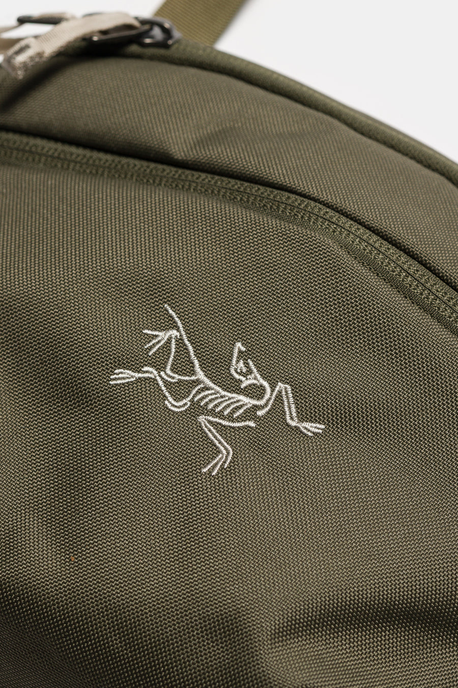 Arc'teryx Mantis 2 Waist Pack in Tatsu/Rune - Notre