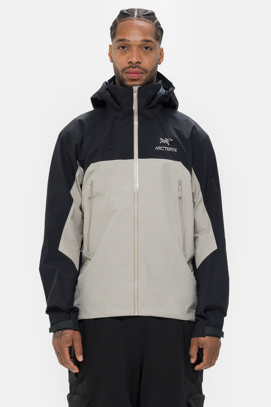 Arc'teryx Beta AR Jacket in Black/Rune - Notre