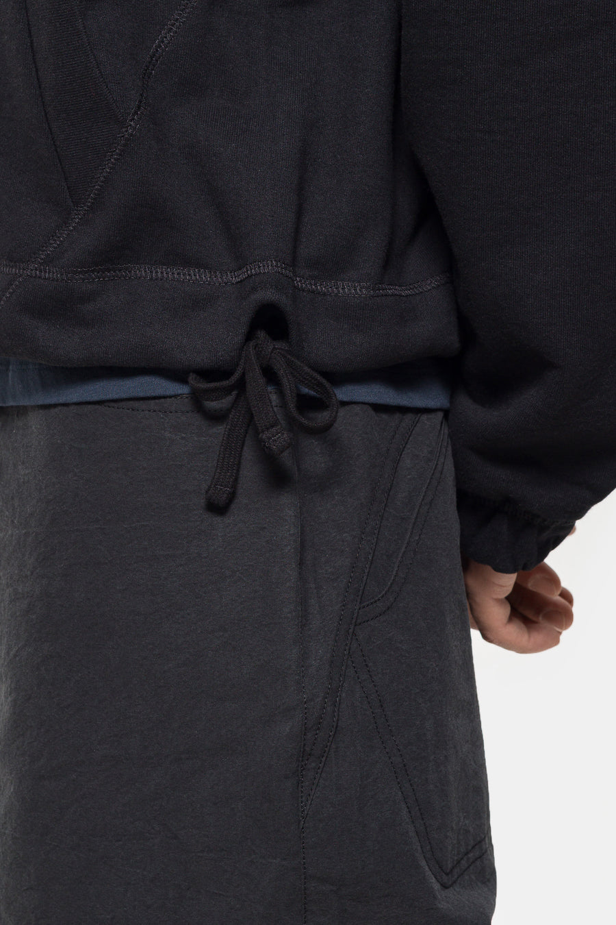 Colin Meredith Knot Sweater in Black - Notre