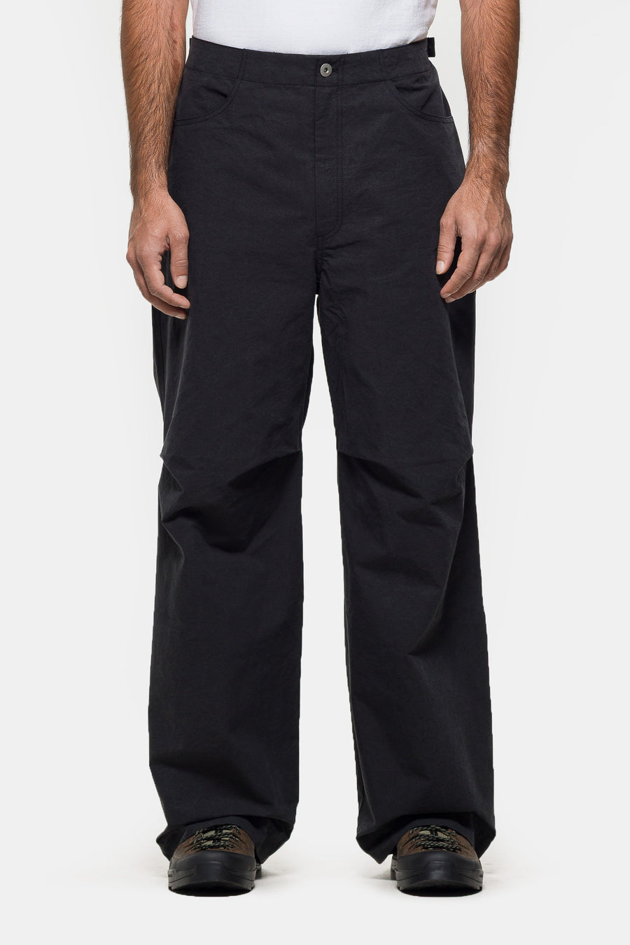 Colin Meredith Loop Claw Trouser in Black - Notre
