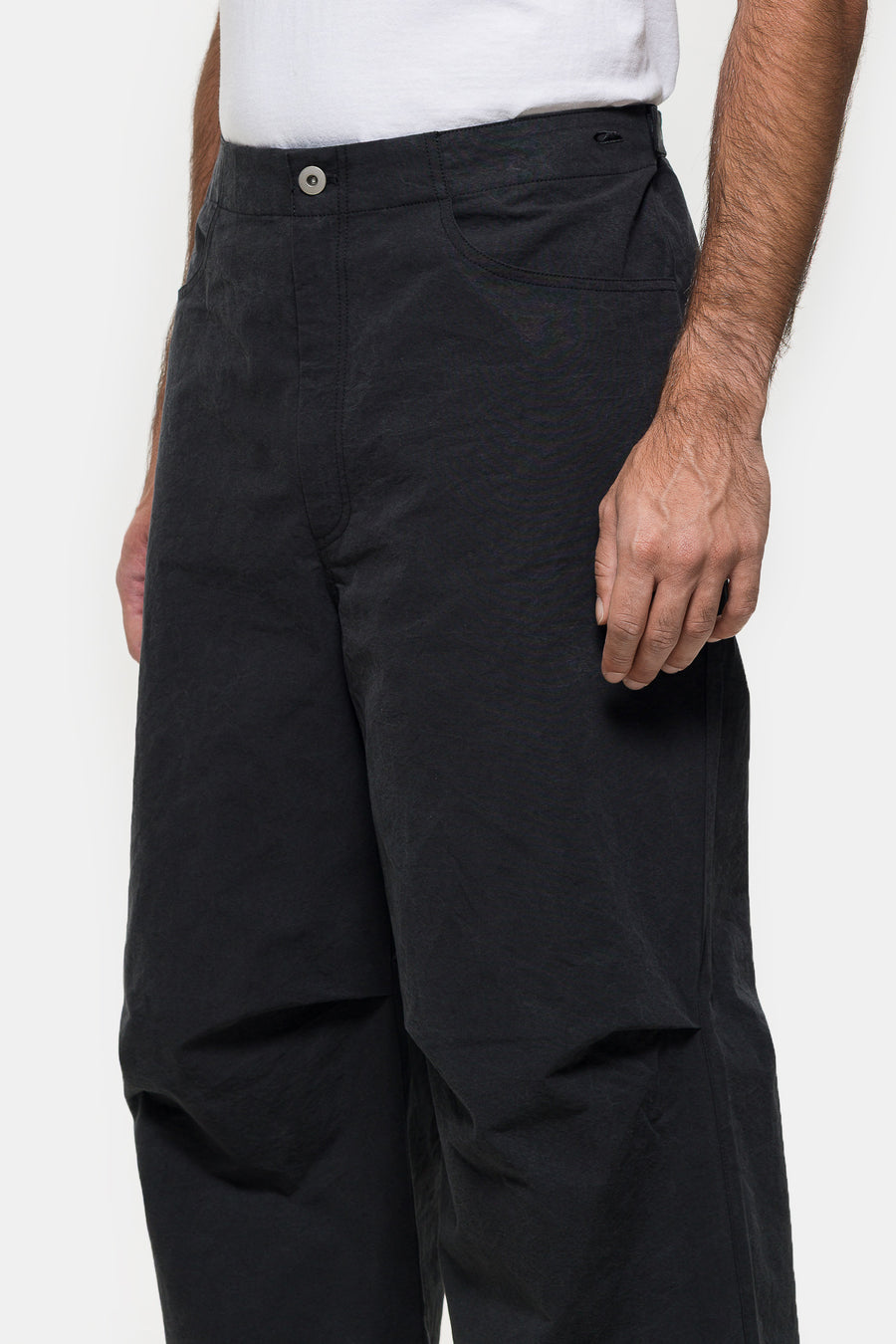 Colin Meredith Loop Claw Trouser in Black - Notre