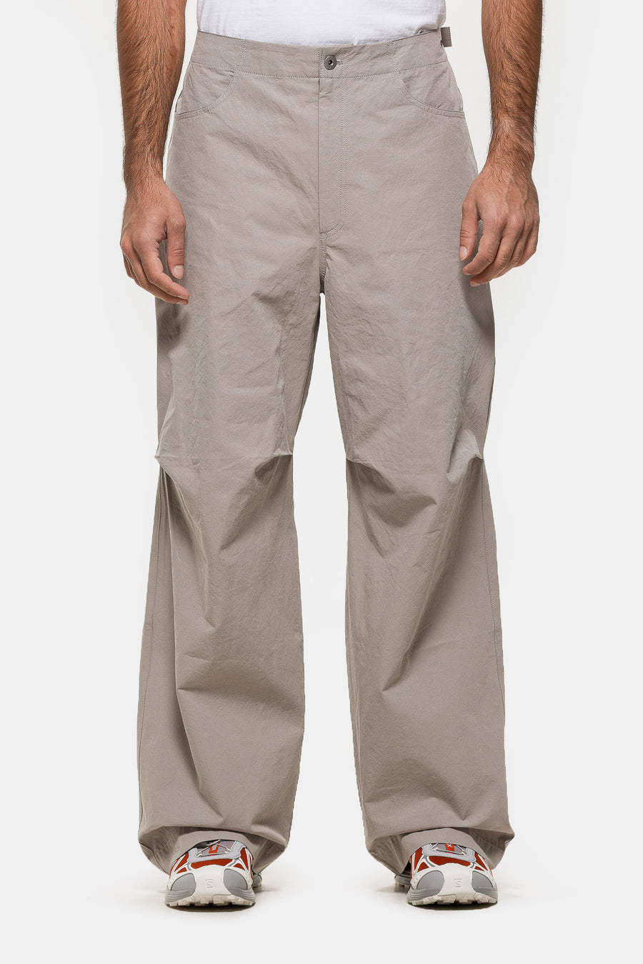Colin Meredith Loop Claw Trouser in Cement - Notre