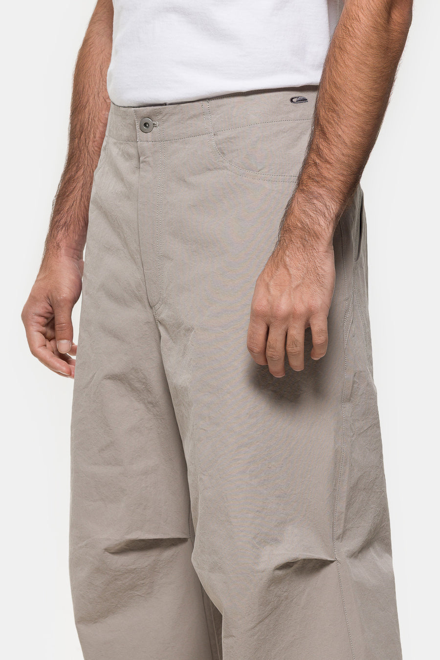 Colin Meredith Loop Claw Trouser in Cement - Notre