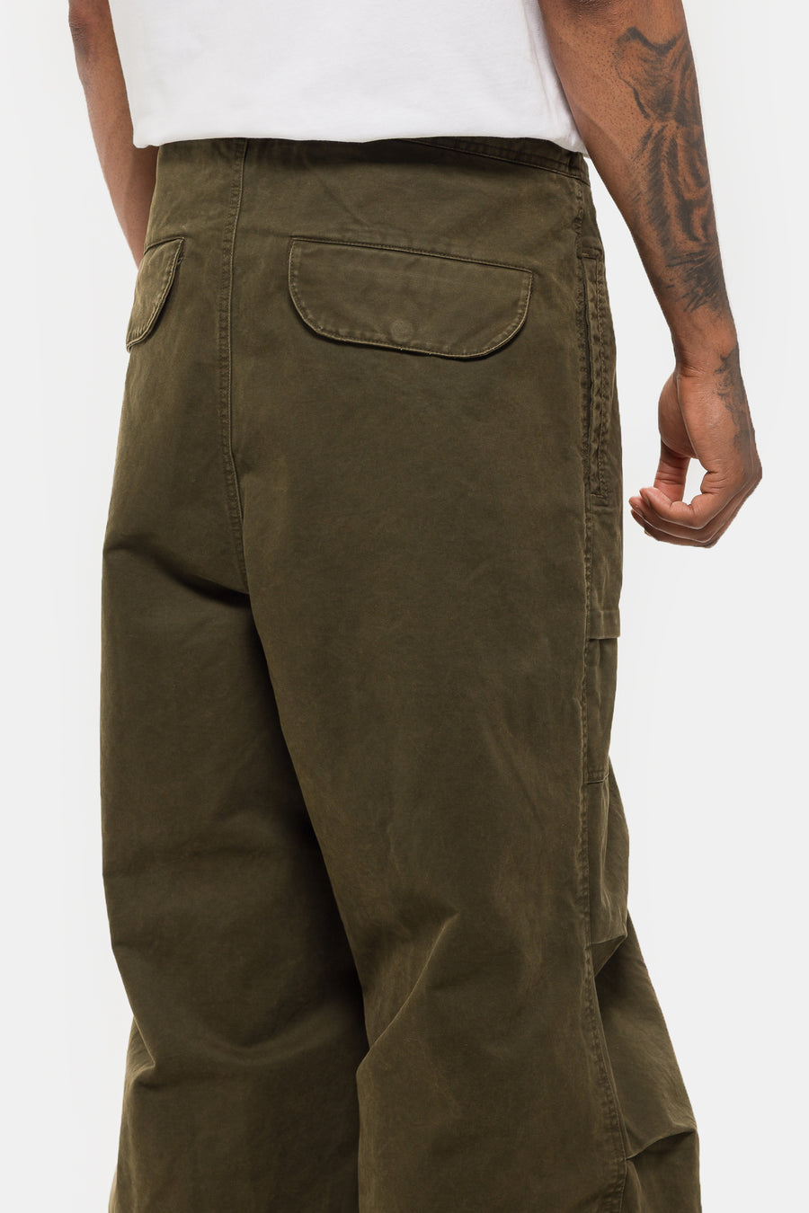 Entire Studios Barren Cargo Pant in Olive - Notre