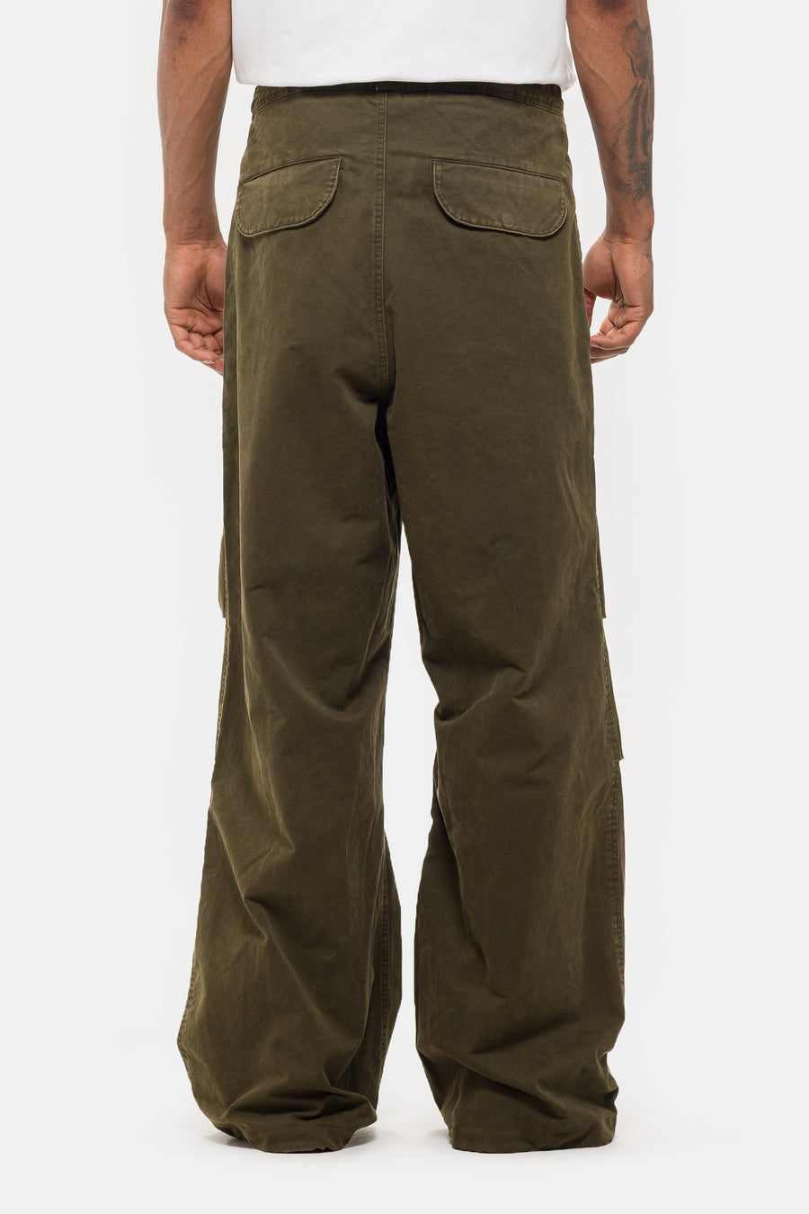 Entire Studios Barren Cargo Pant in Olive - Notre