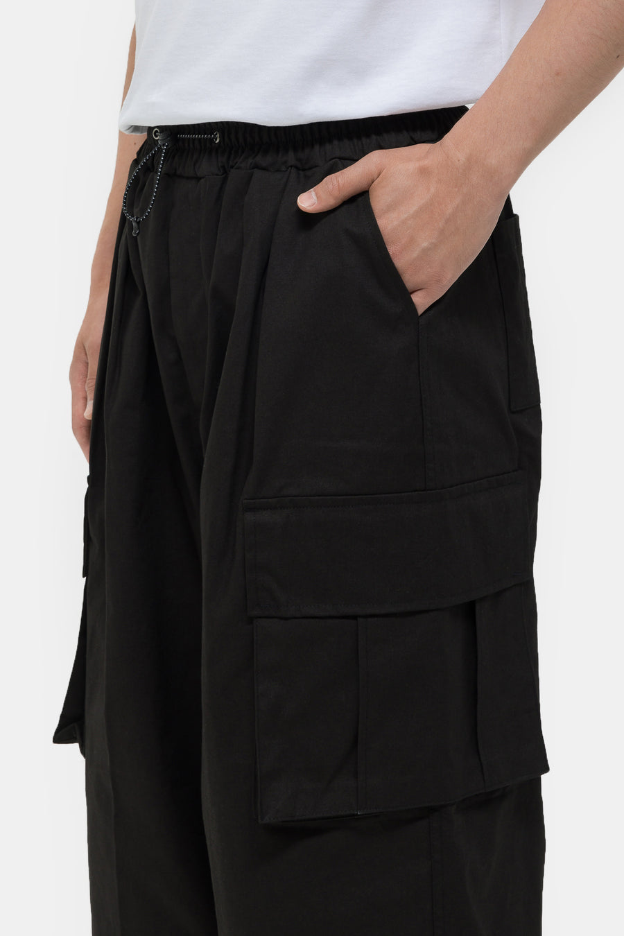 Estudio Niksen Cargo String Balloon Pant in Black - Notre