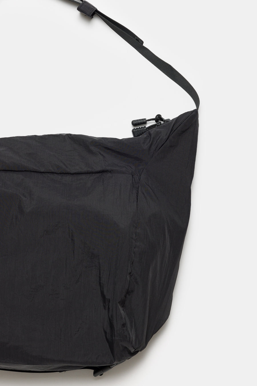 Estudio Niksen Crossbody City Bag in Black - Notre