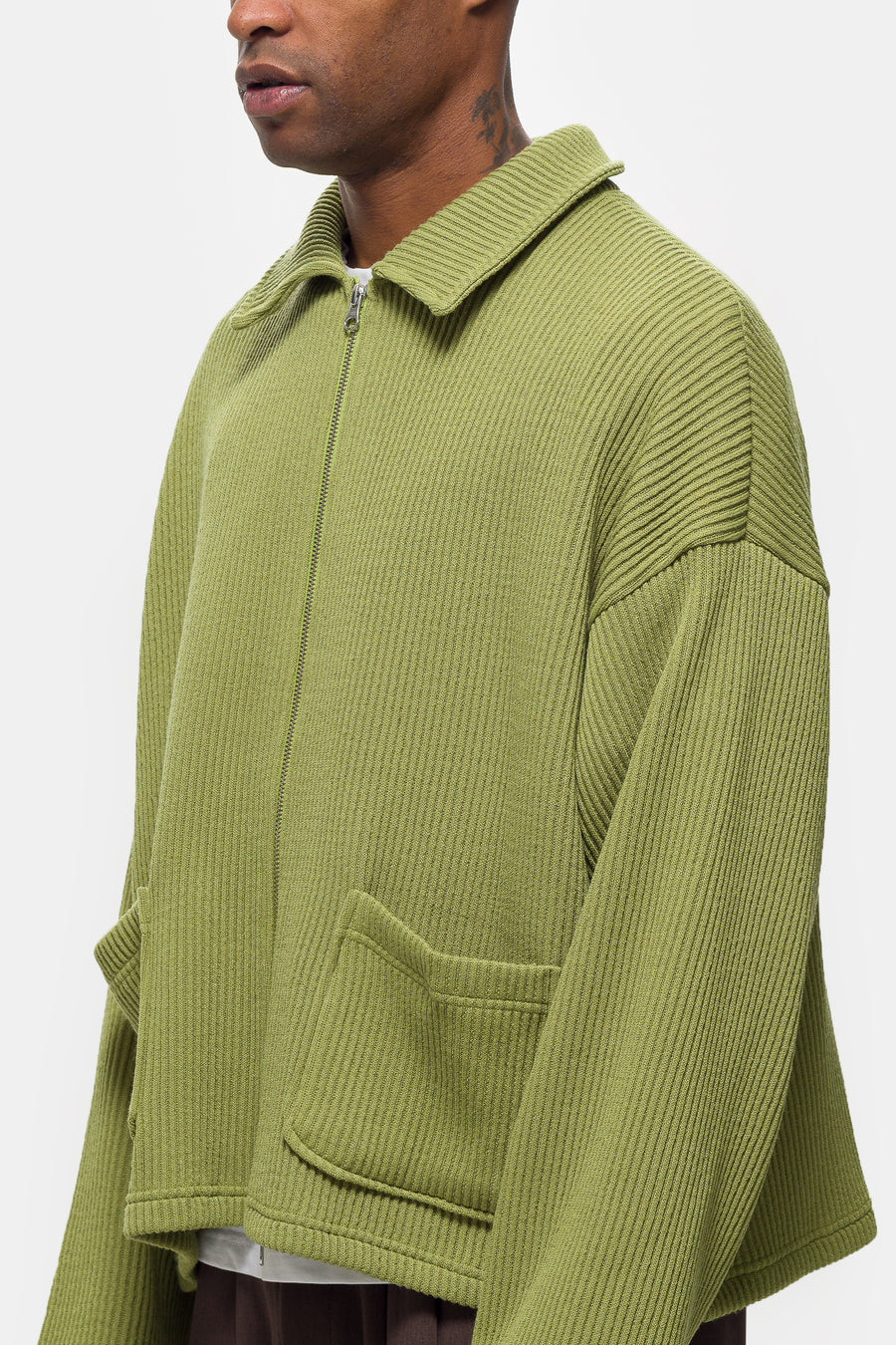 Estudio Niksen Double Zip Pocket Sweater in Pistachio - Notre