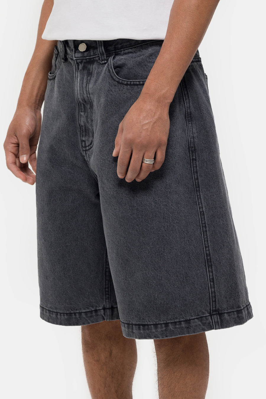 Estudio Niksen Half-Dart Denim Short in Black - Notre
