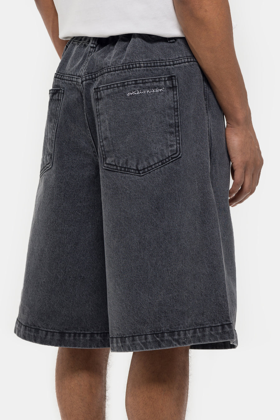 Estudio Niksen Half-Dart Denim Short in Black - Notre