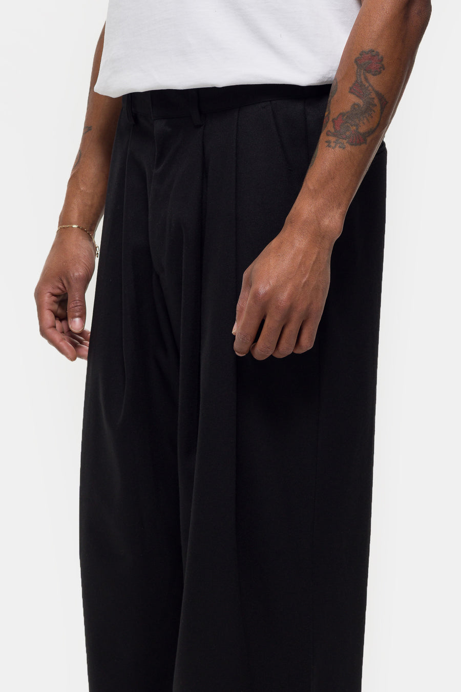 Estudio Niksen Heavyweight Pintuck Maxi Trouser in Black - Notre