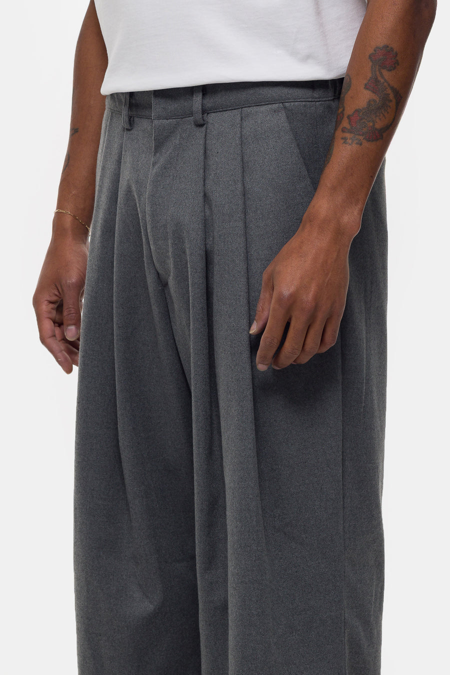 Estudio Niksen Heavyweight Pintuck Maxi Trouser in Grey - Notre
