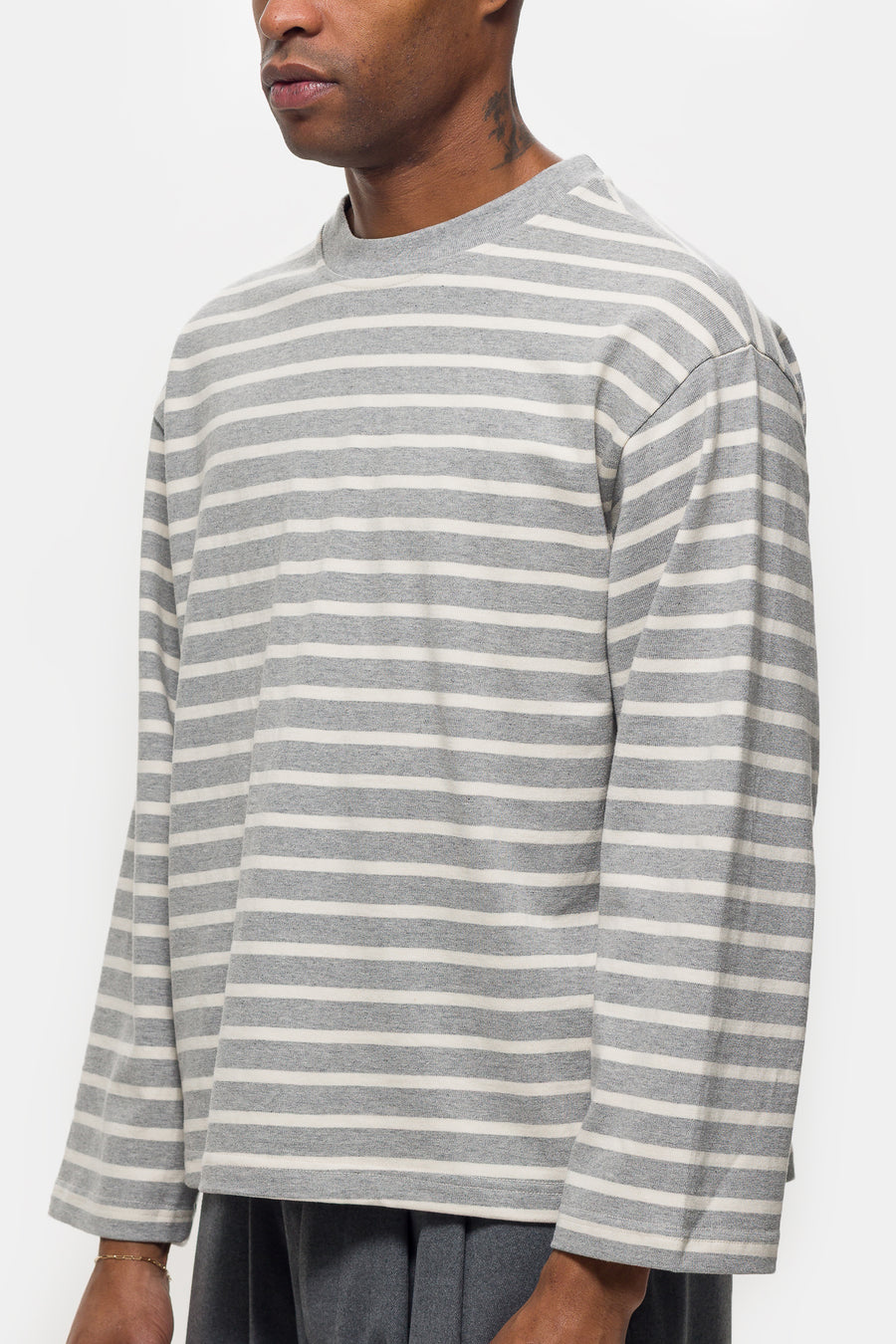 Estudio Niksen Longsleeve Stripe Top in Grey - Notre