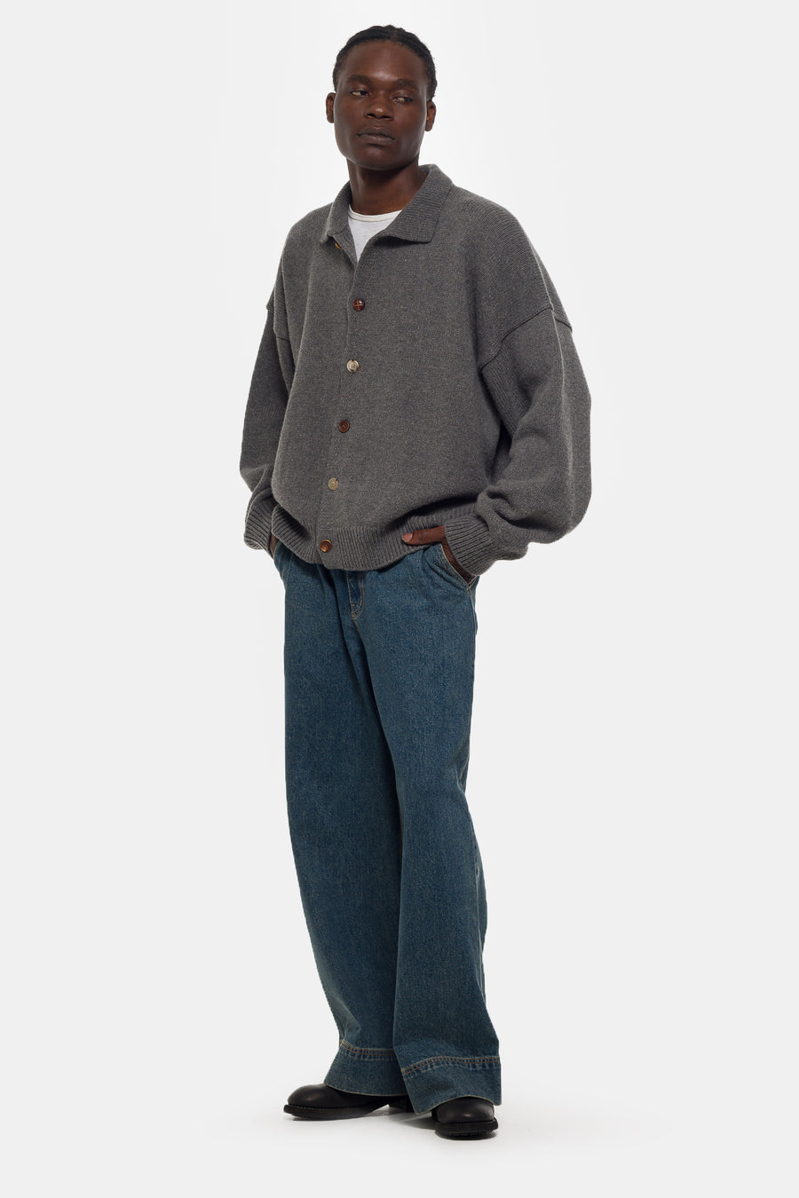 Estudio Niksen Mismatch Button Cardigan in Charcoal - Notre