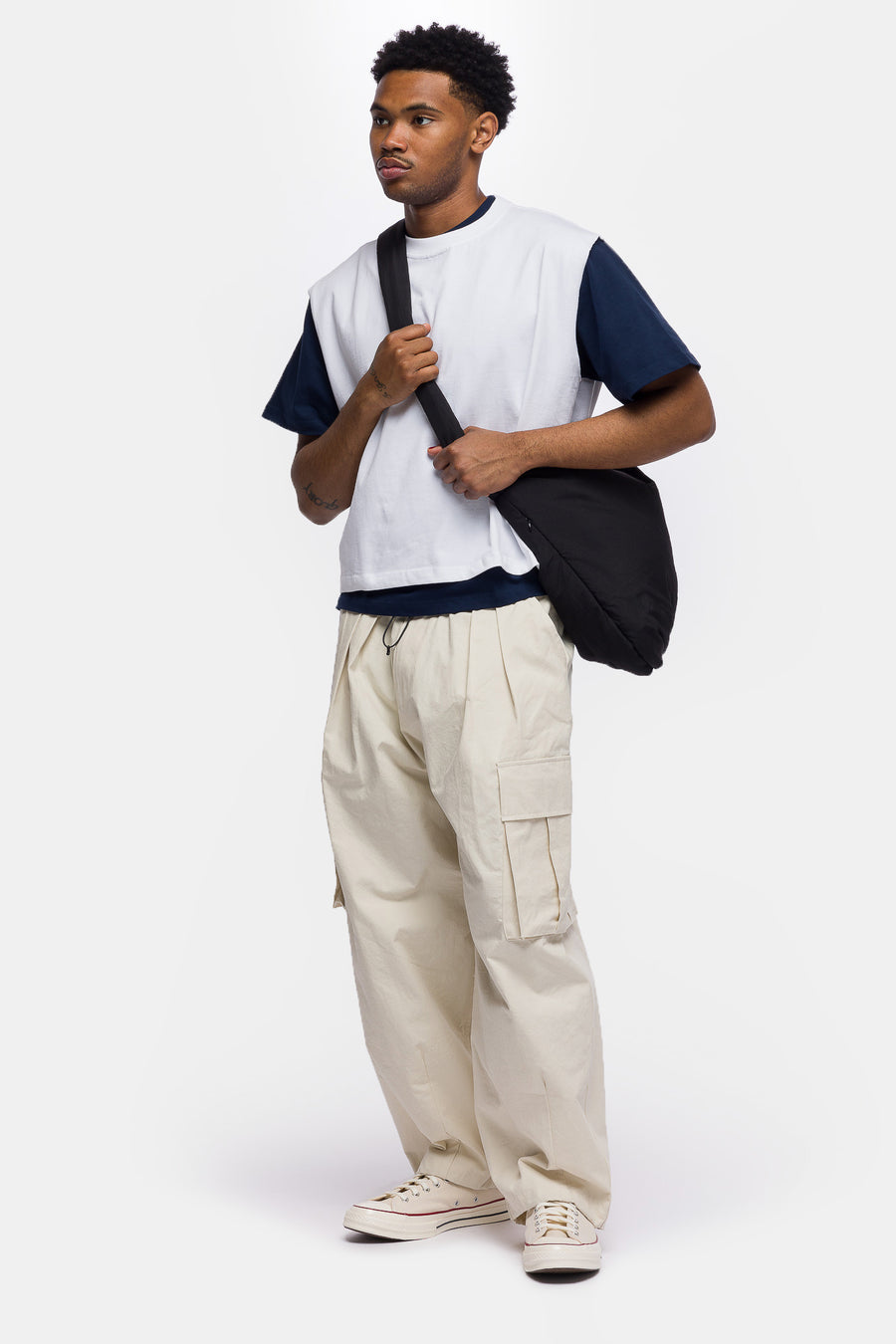 Estudio Niksen Muscle Cropped T-Shirt in White - Notre