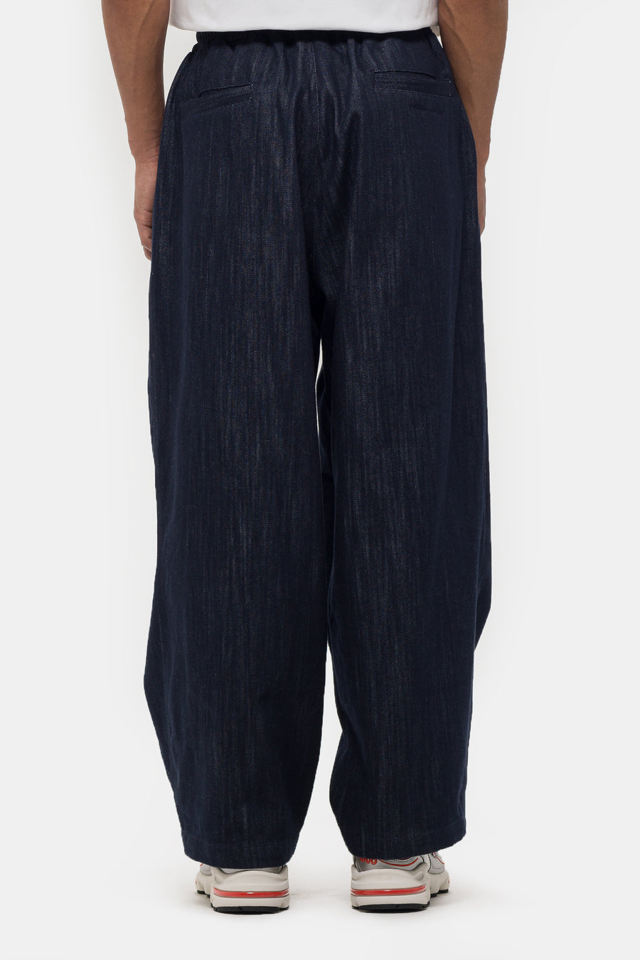 Estudio Niksen Pintuck Balloon Pant in Indigo - Notre