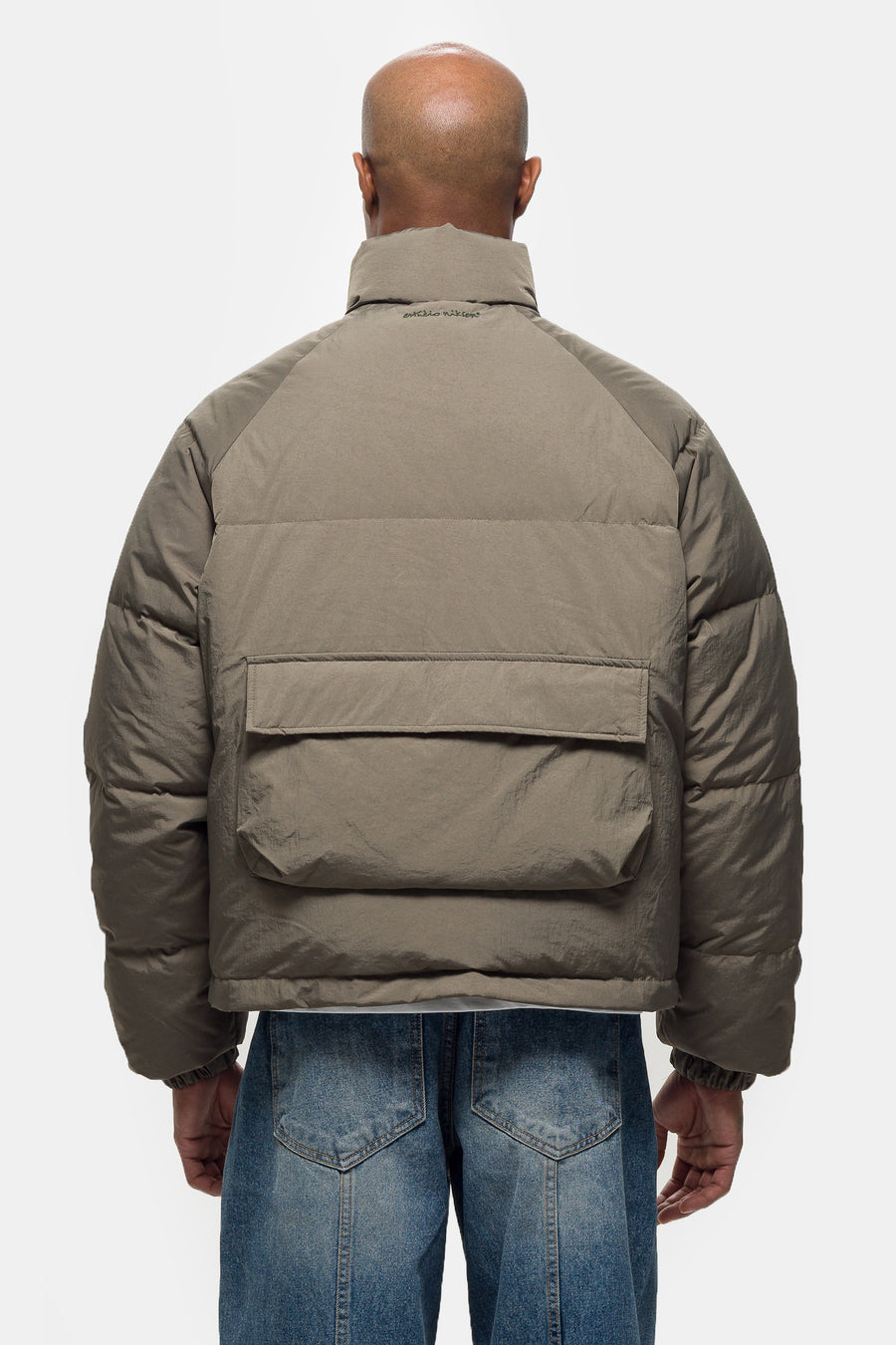 Estudio Niksen Raglan Puffer Jacket in Khaki - Notre