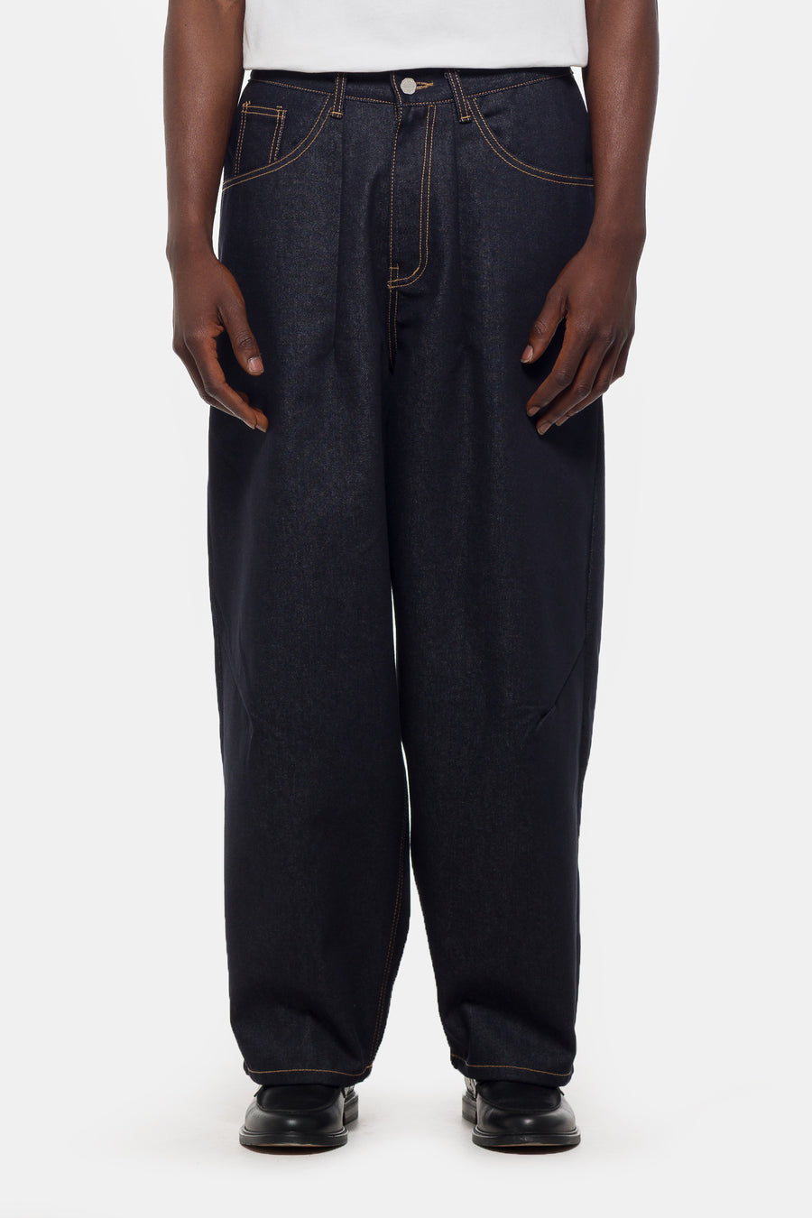 Estudio Niksen Raw Denim Balloon Jean in Indigo - Notre