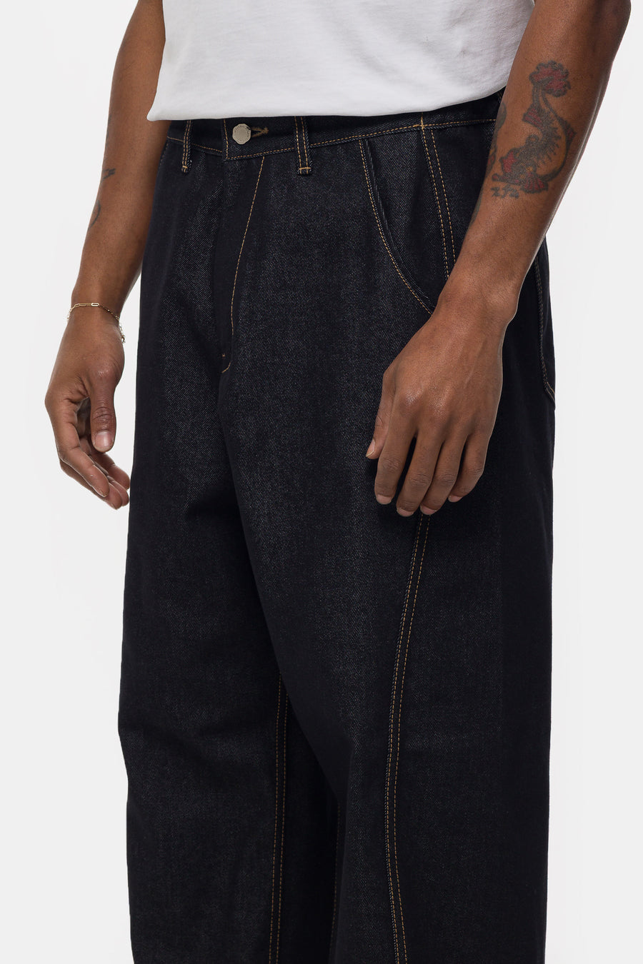 Estudio Niksen Raw Denim In-Stitch Jean in Indigo - Notre