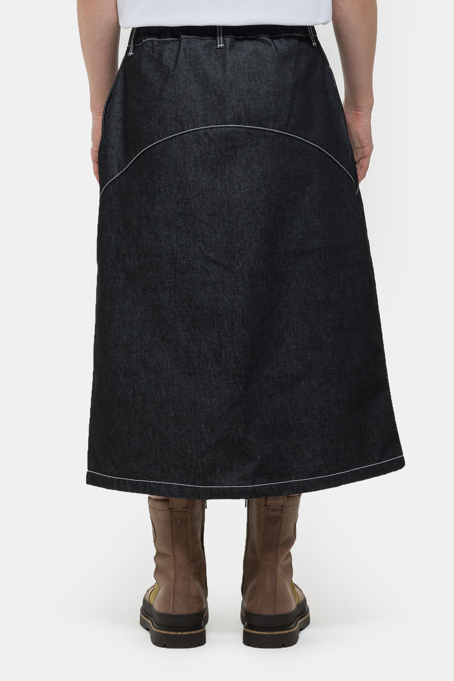 Estudio Niksen Raw Denim In-Stitch Skirt in Black - Notre