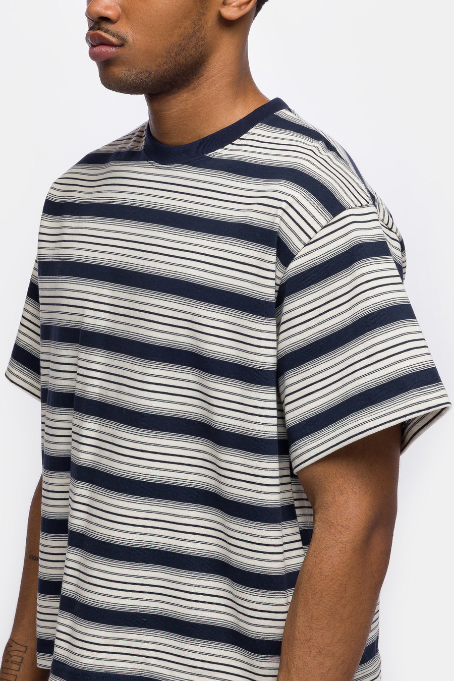 Estudio Niksen Signature Cropped T-Shirt in Blue Stripe - Notre