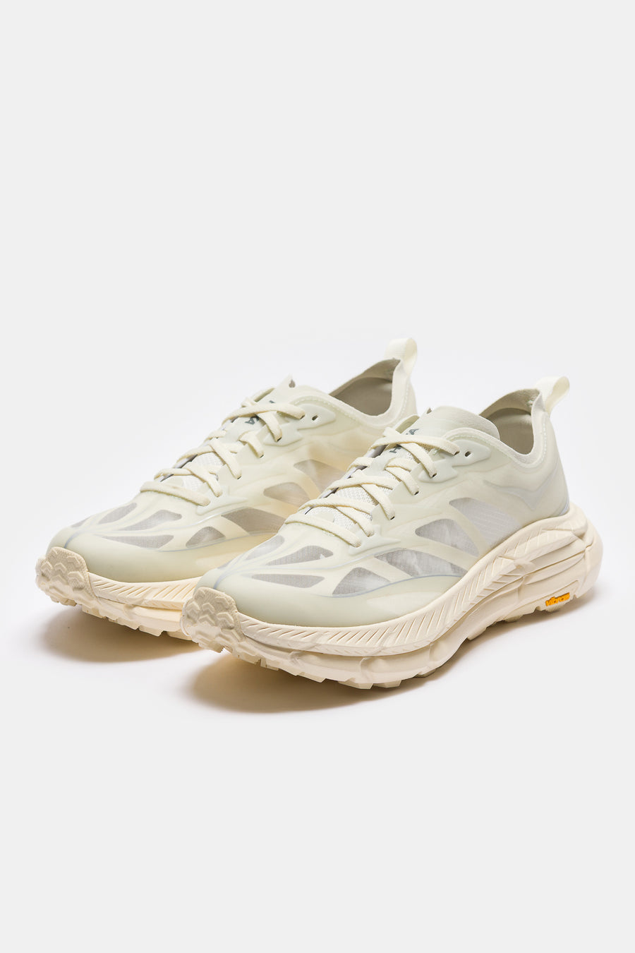 HOKA Mafate Speed 4 Lite Sneaker in Truffle Salt/Vintage Yellow - Notre
