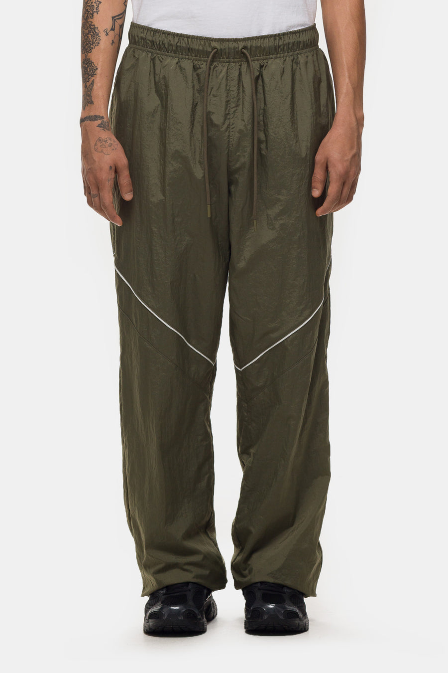 Jordan Brooklyn Draft Pant in Medium Olive/Sail/Sail - Notre