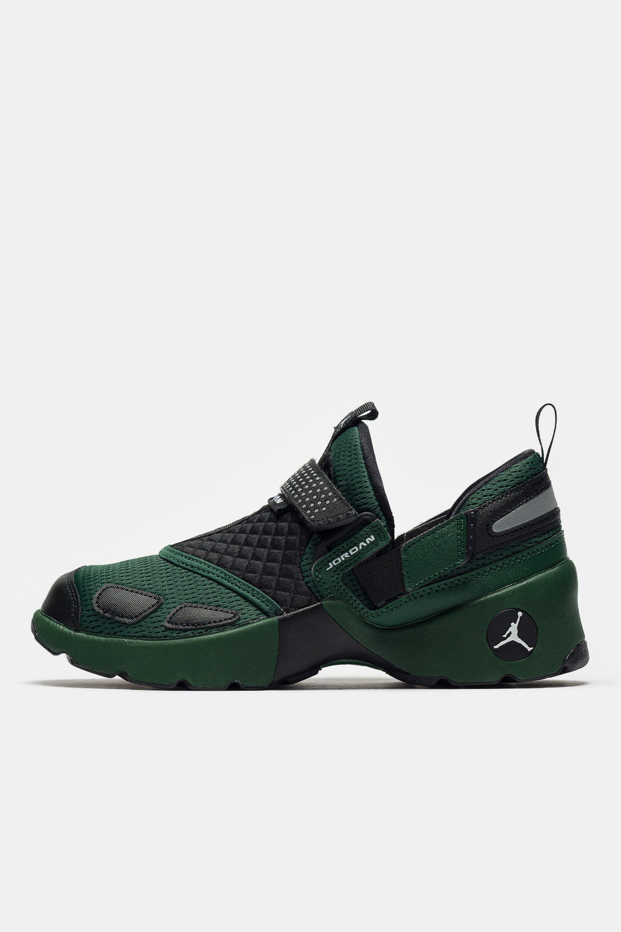 Jordan Trunner LX Sneaker in Fir/White/Reflective Silver/Black - Notre