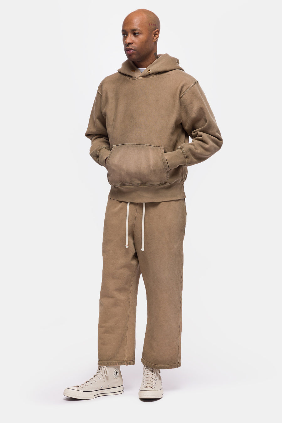 Les Tien Cropped Hoodie in Roebuck Oil - Notre