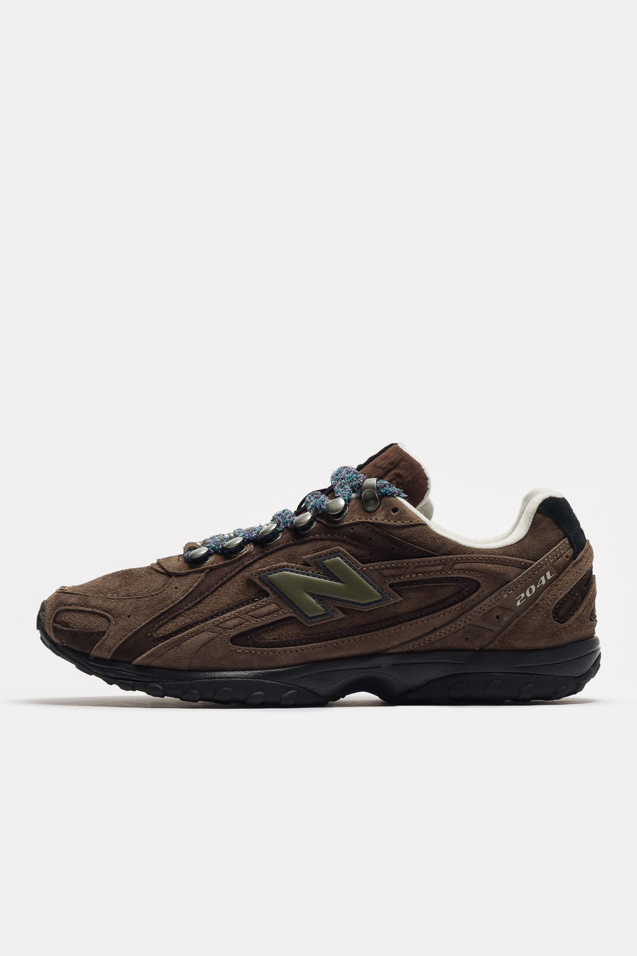 New Balance BASKETCASE 204L Sneaker in Carafe/Chocolate Brown - Notre