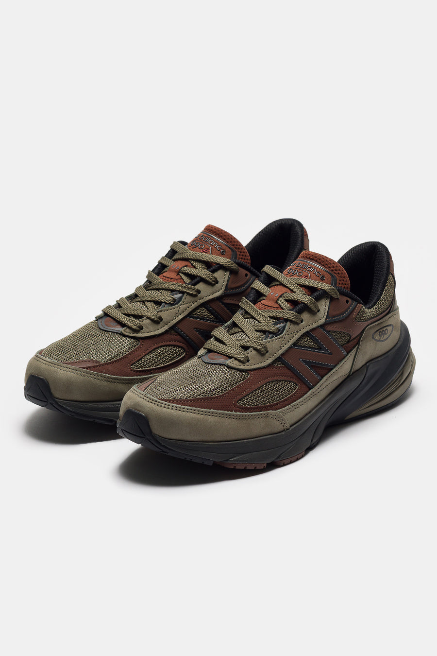 New Balance Made in USA 990 V6 Sneaker in Dark Camo/Rich Oak/Black Cement - Notre
