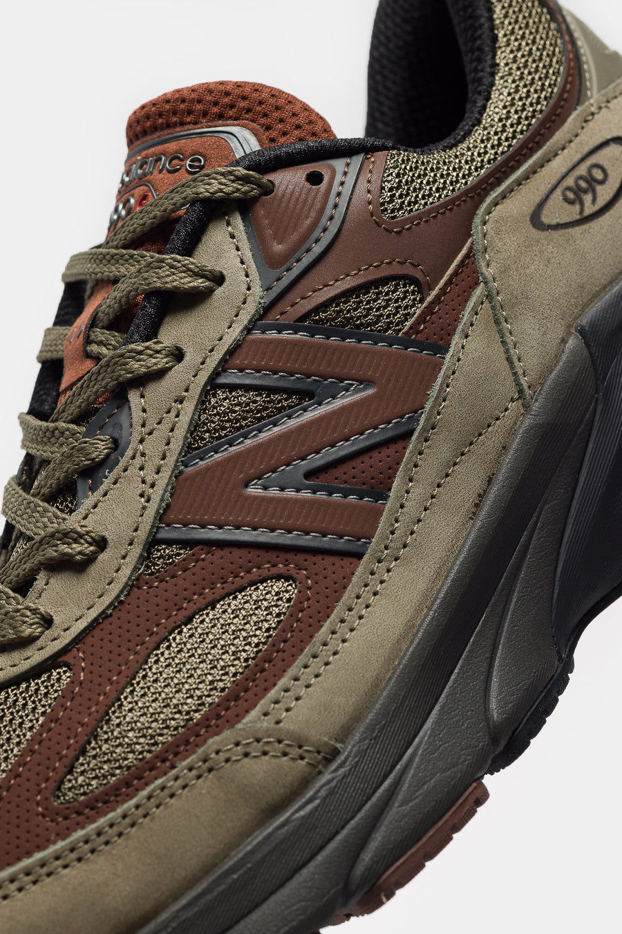 New Balance Made in USA 990 V6 Sneaker in Dark Camo/Rich Oak/Black Cement - Notre
