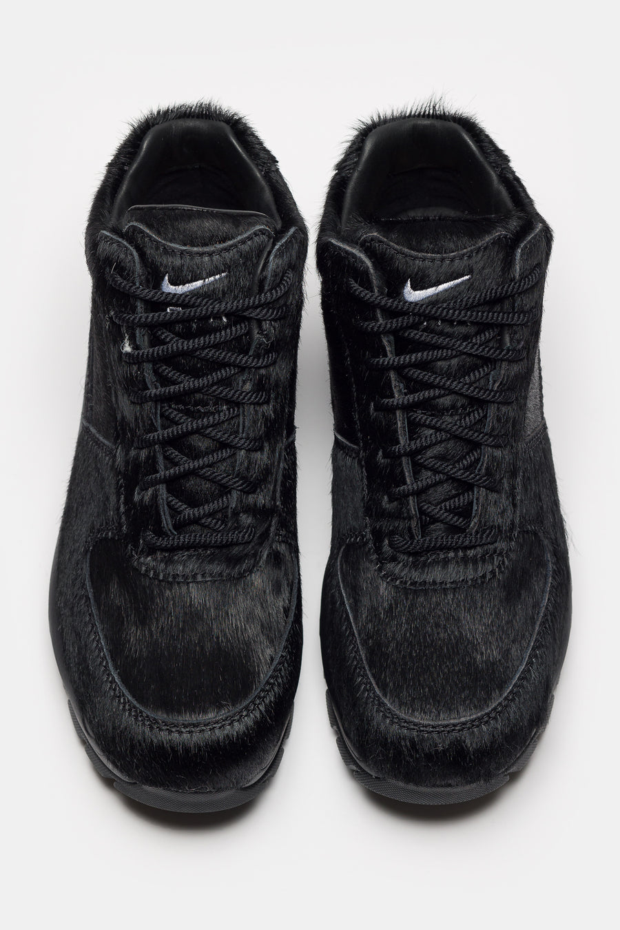 Nike Air Max Goadome Boot in Black/Black - Notre