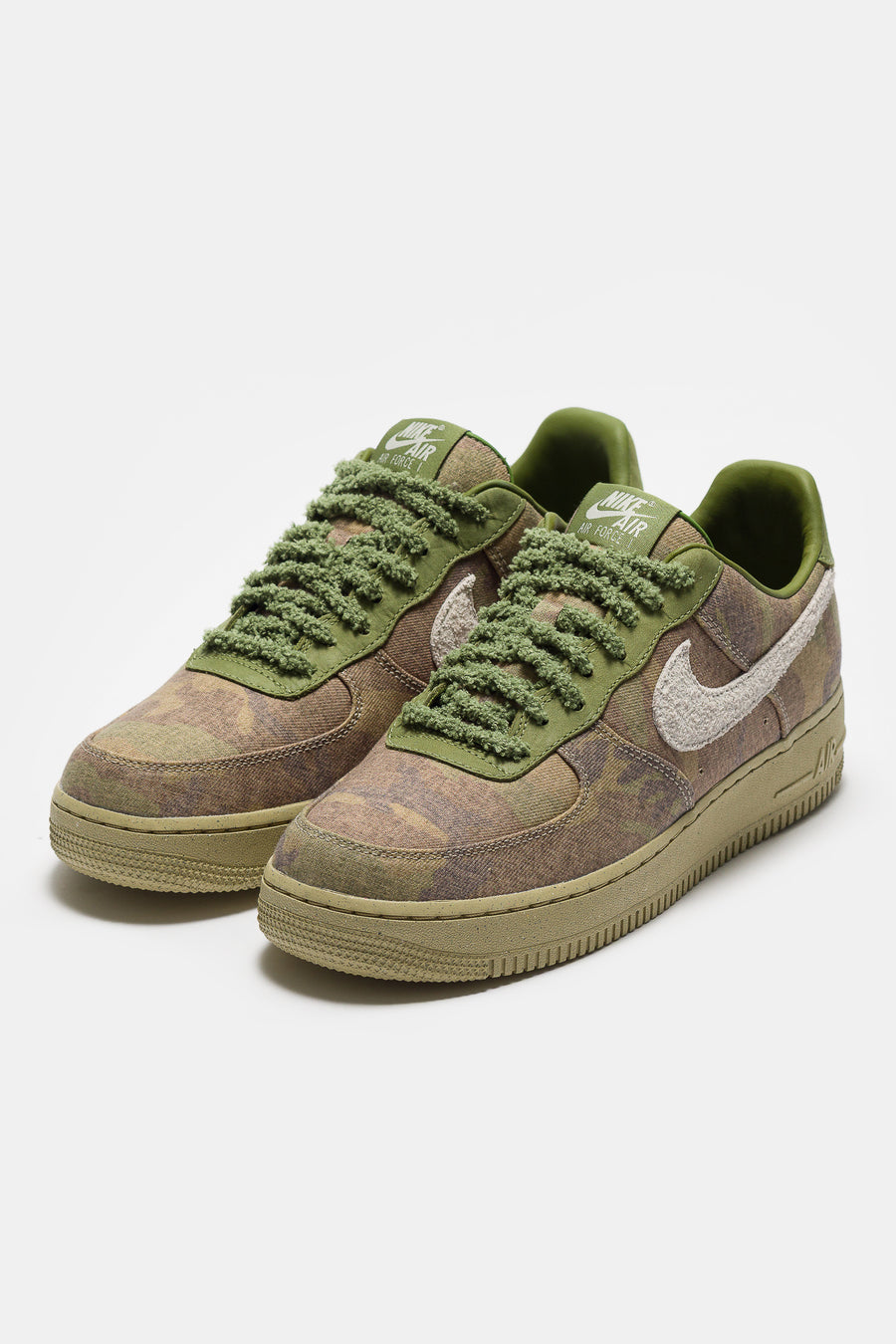 Nike Air Force 1 Low Sneaker in Asparagus/Wheat Grass/Aluminum/Phantom - Notre
