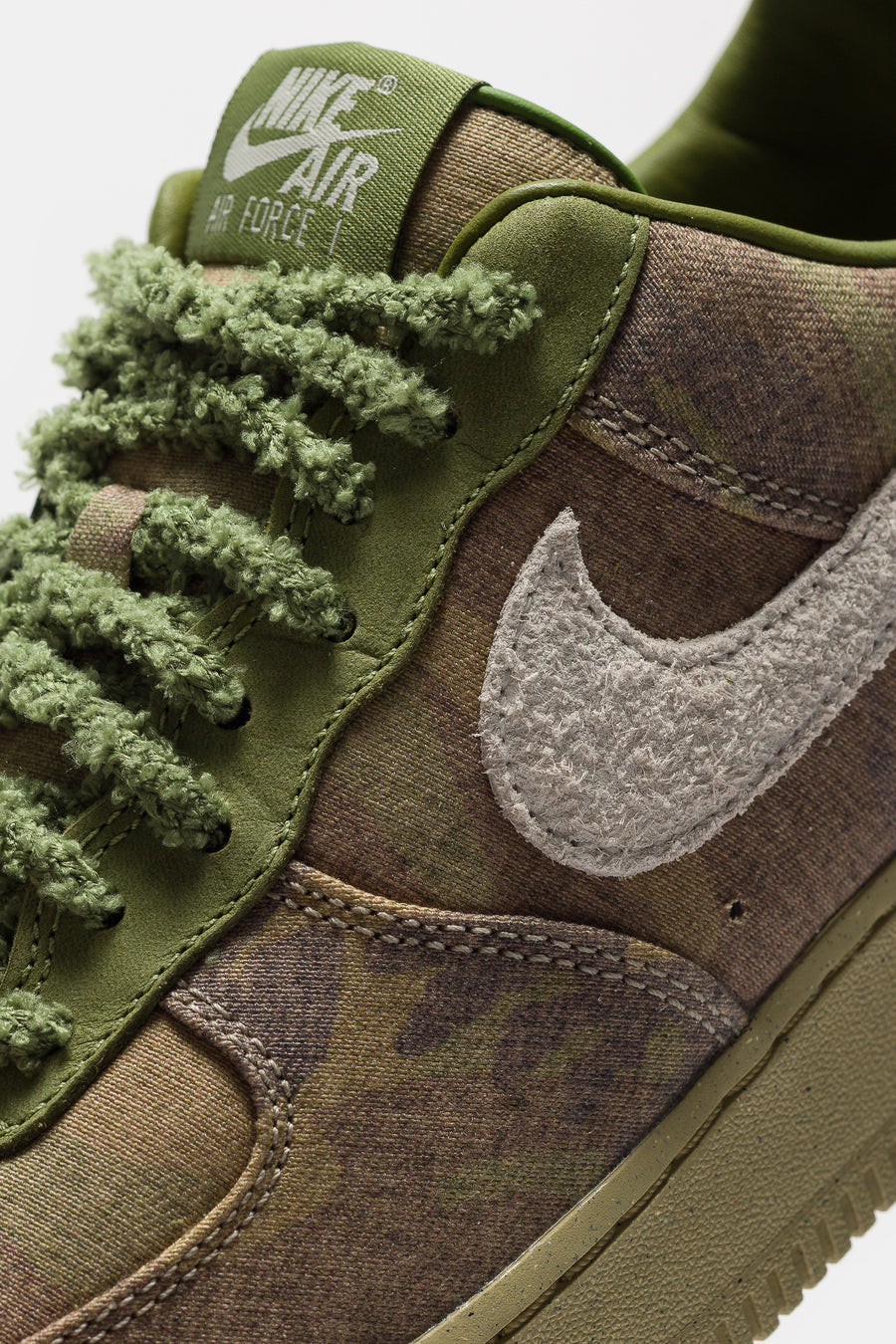 Nike Air Force 1 Low Sneaker in Asparagus/Wheat Grass/Aluminum/Phantom - Notre