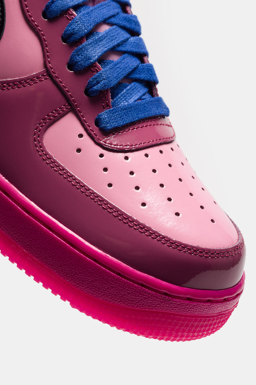 Nike Air Force 1 Sneaker in Pink Cooler/Black/Mulberry Rose - Notre