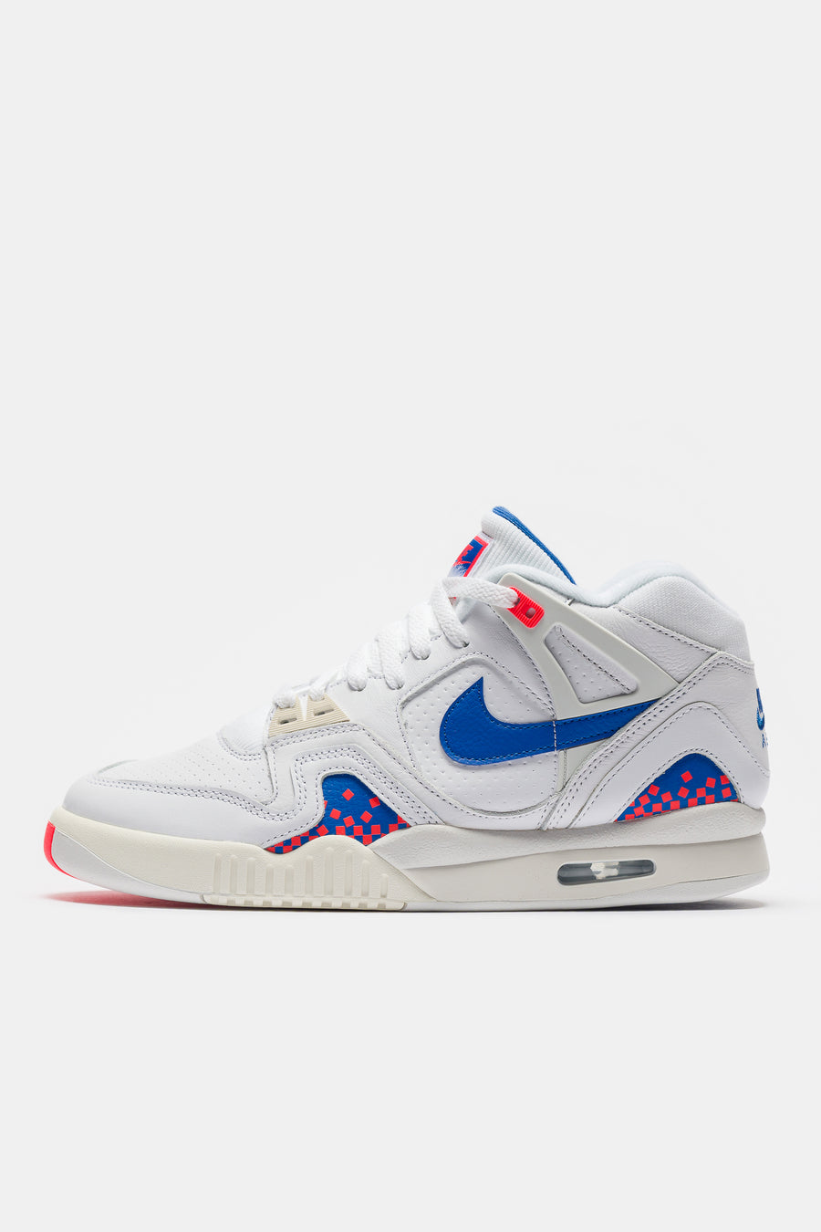 Nike Air Tech Challenge 2 Sneaker in White/Royal Blue/Laser Crimson - Notre