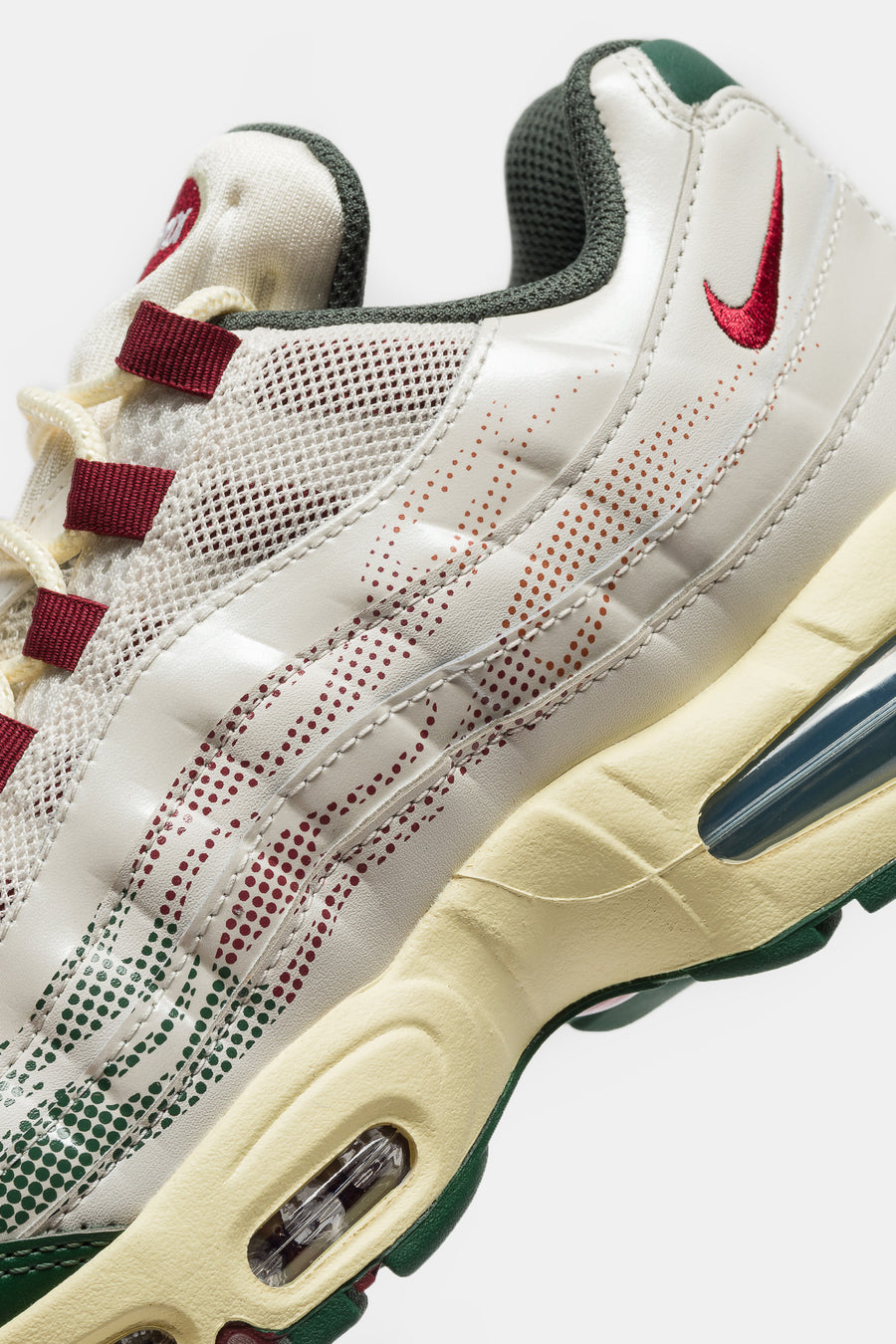 Nike Air Max 95 Big Bubble SE Sneaker in Phantom/Team Red/Fir/Alabaster - Notre