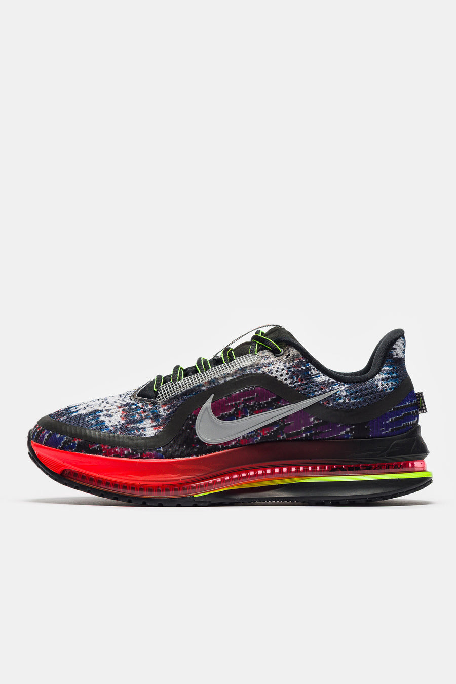 Nike Pegasus Premium Sneaker in Multicolor/Metallic Silver/Volt - Notre