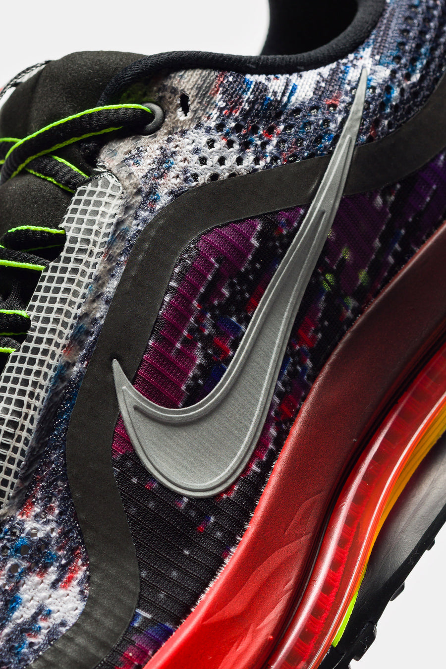 Nike Pegasus Premium Sneaker in Multicolor/Metallic Silver/Volt - Notre