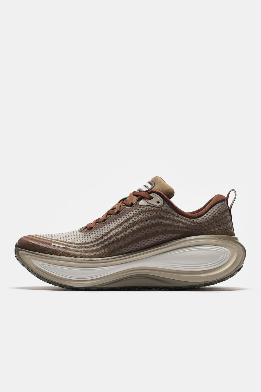 Nike Vomero Plus Sneaker in Off Noir/Pecan/Phantom/Natural - Notre