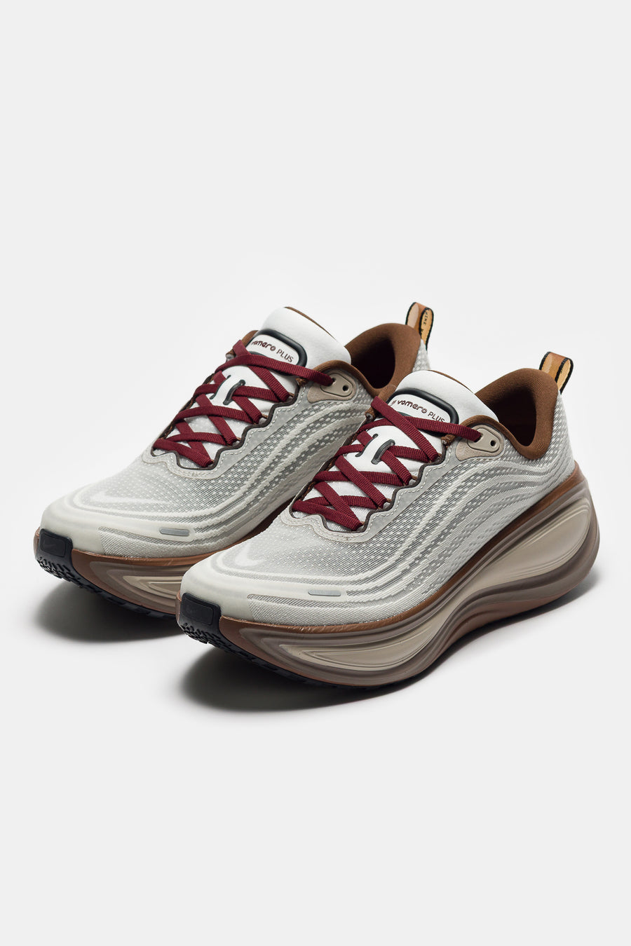 Nike Vomero Plus Sneaker in Sail/Pecan/Caldera Brown/Black - Notre