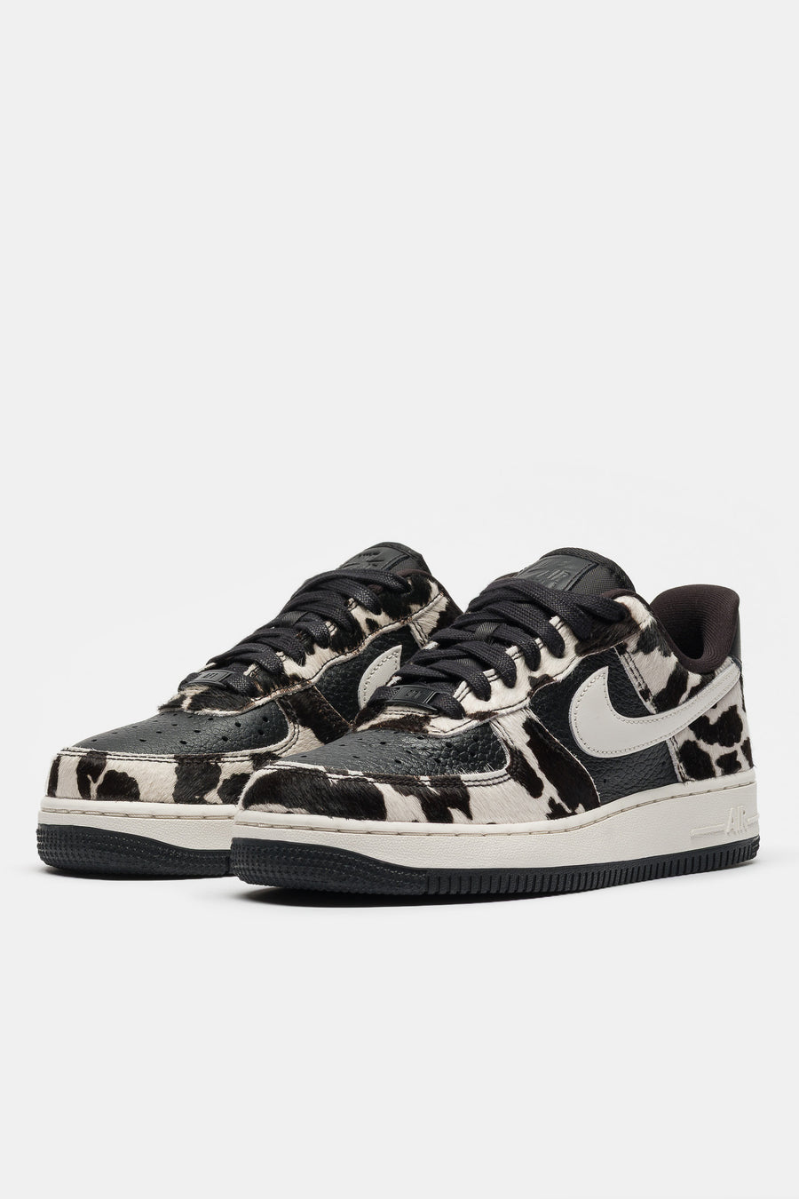 Nike Air Force 1 '07 Sneaker in Black/Phantom/Black - Notre