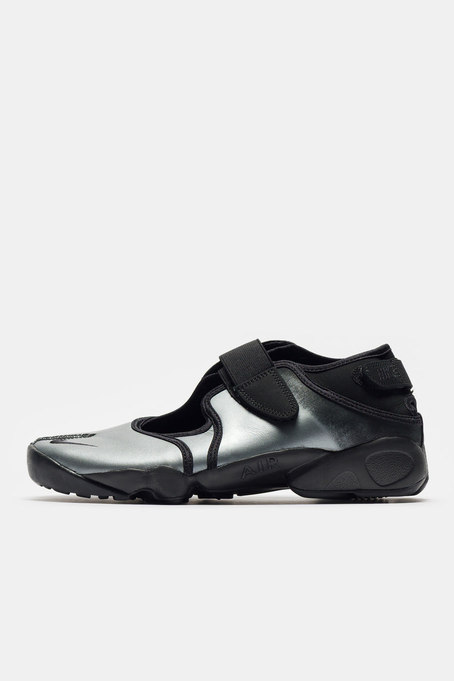Nike Air Rift Leather Sneaker in Metallic Silver/Black - Notre