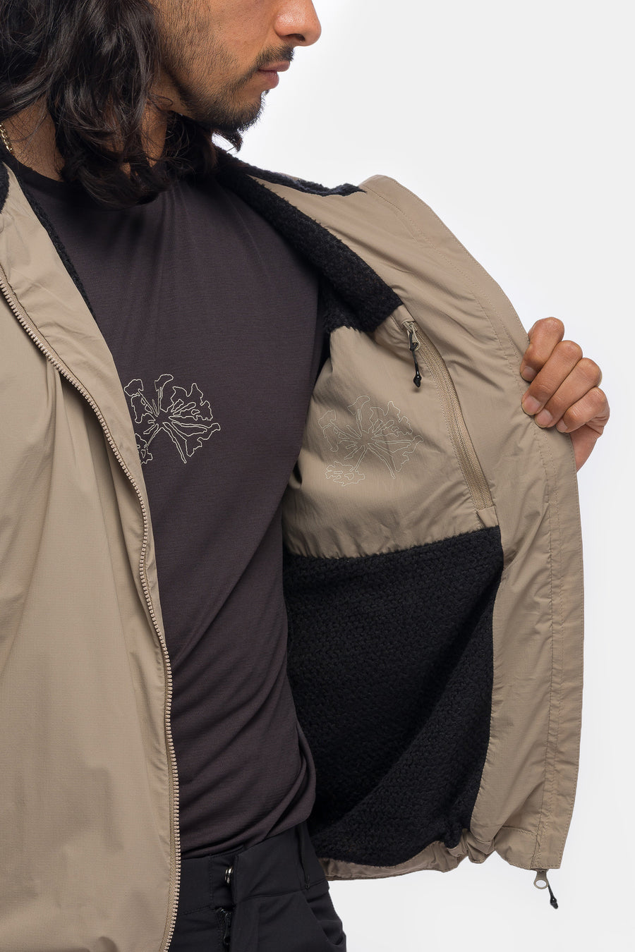 Portal Level Alpha Jacket in Desert Taupe - Notre
