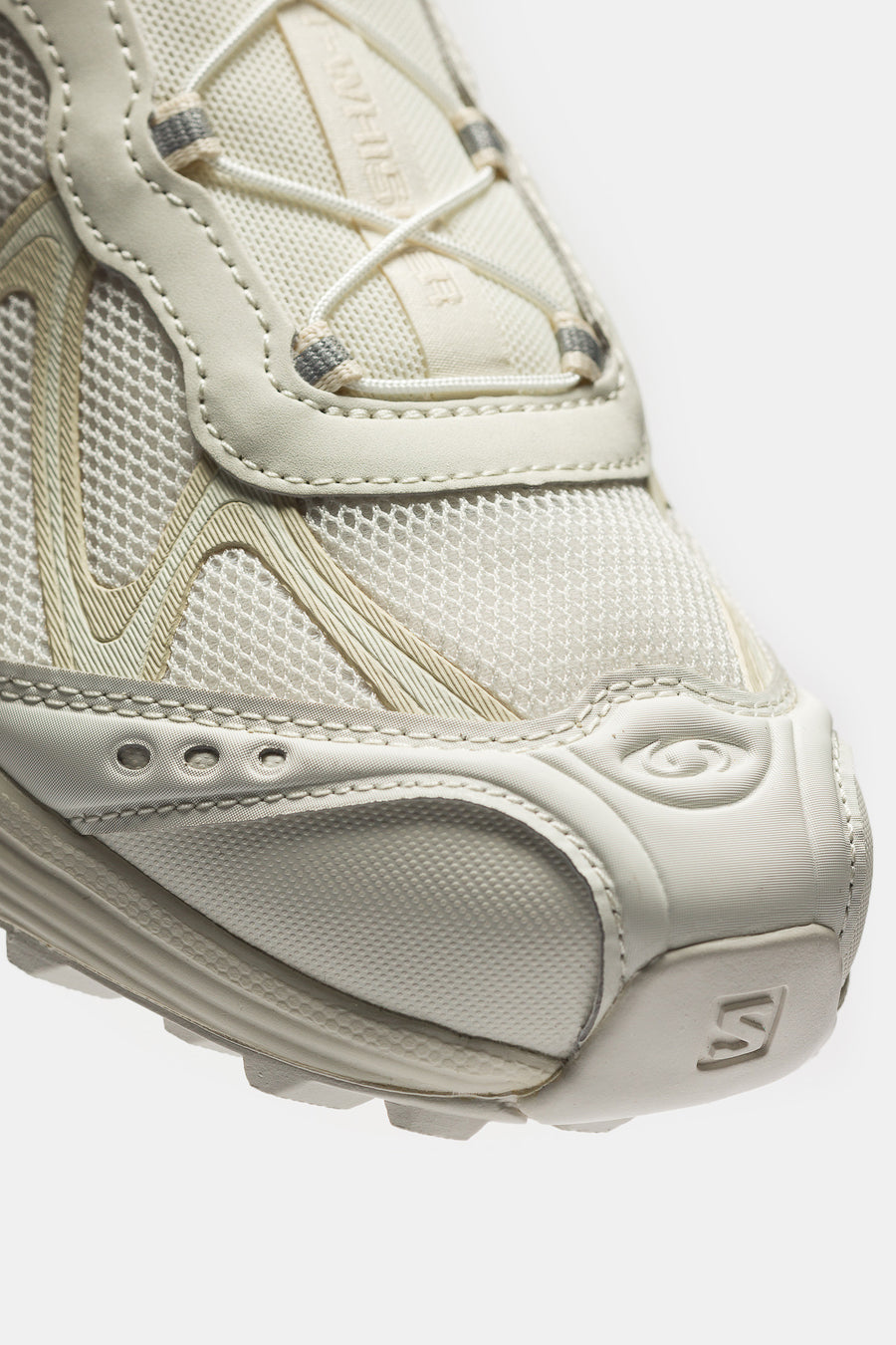 SALOMON ADVANCED XT-Whisper Sneaker in Vanilla/Almond Milk - Notre