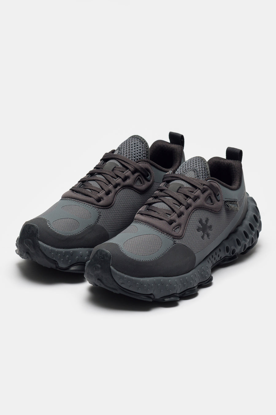 Spunge Osmosis Sneaker in Black/Grey/Black - Notre
